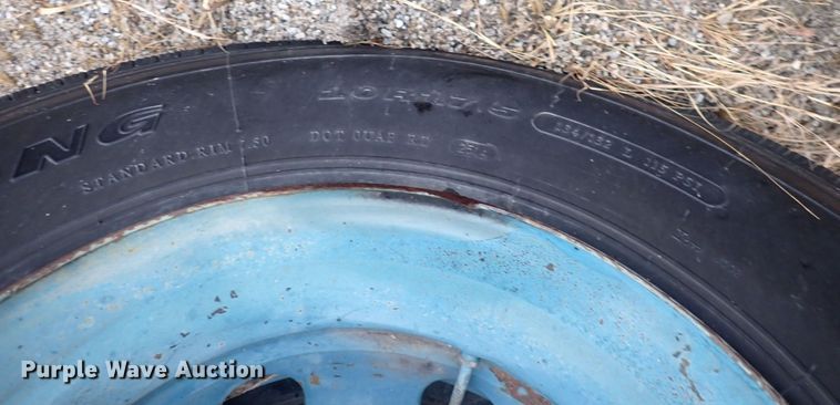 image for item DQ5047 Powerscreen MK2  screening plant