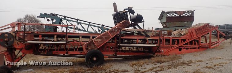 image for item DQ5048 Pioneer  pug mill