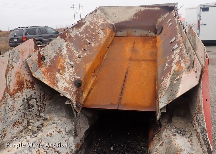 image for item DQ5048 Pioneer  pug mill