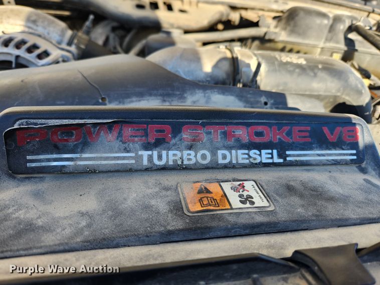 image for item DQ5375 2005 Ford F550 Super Duty XL  flatbed truck