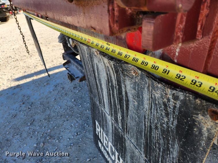 image for item DQ5376 2004 GMC C5500  dump truck