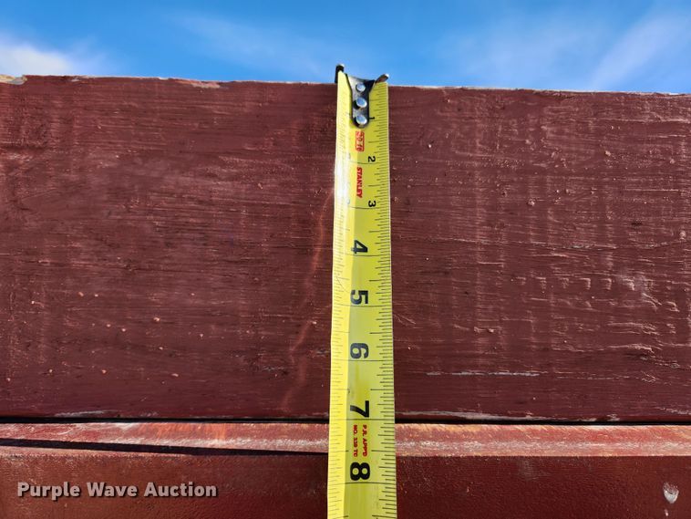 image for item DQ5376 2004 GMC C5500  dump truck