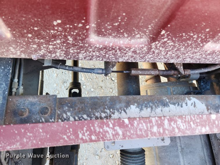 image for item DQ5376 2004 GMC C5500  dump truck