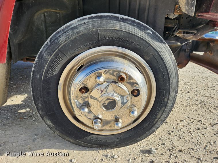 image for item DQ5376 2004 GMC C5500  dump truck