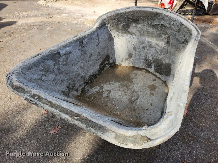 image for item DQ5377 Canycom SC75  concrete buggy