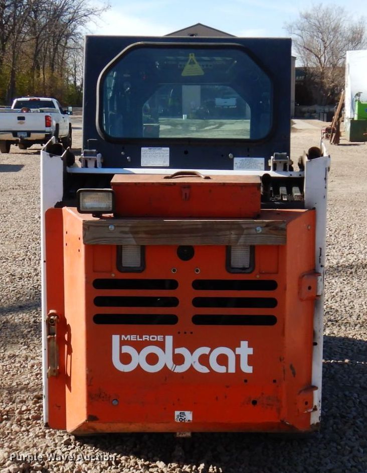 image for item DQ7267 1995 Bobcat 553  skid steer loader