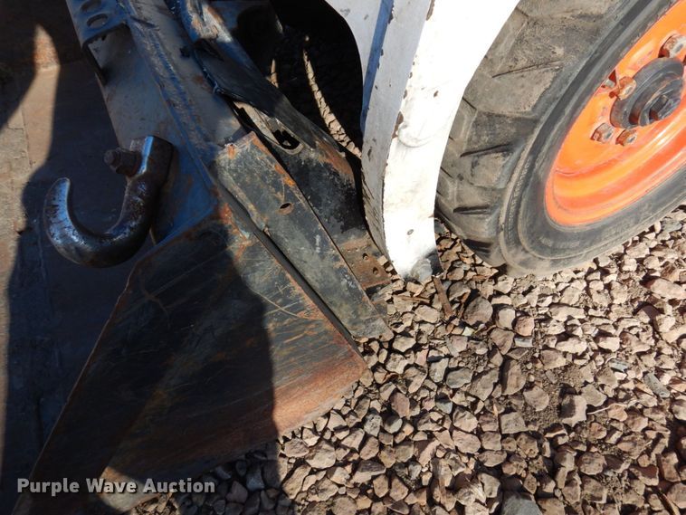 image for item DQ7267 1995 Bobcat 553  skid steer loader