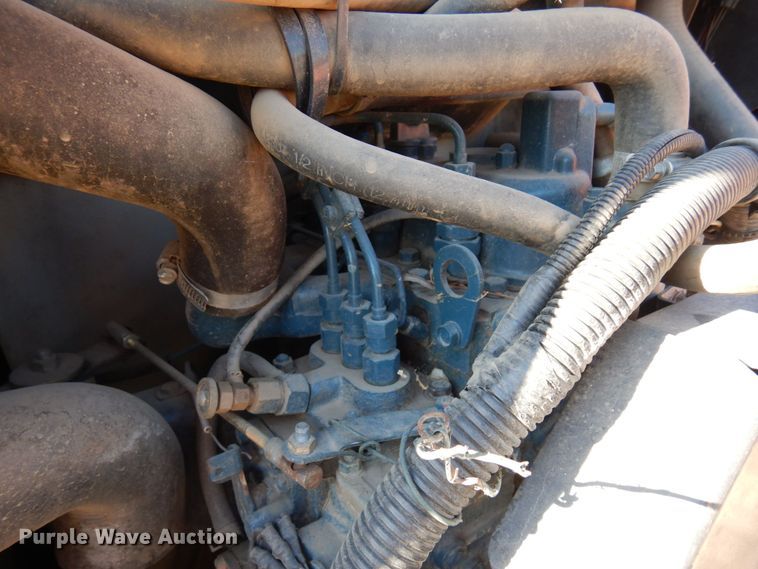 image for item DQ7267 1995 Bobcat 553  skid steer loader