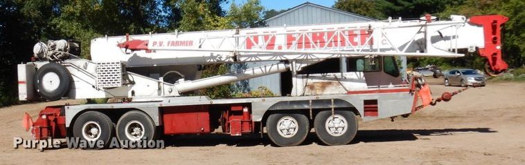 image for item DR0543 1981 Grove 8465G  crane