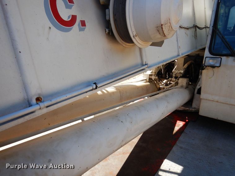 image for item DR0543 1981 Grove 8465G  crane