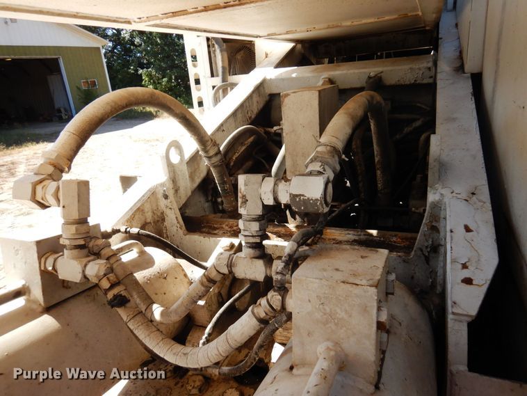 image for item DR0543 1981 Grove 8465G  crane