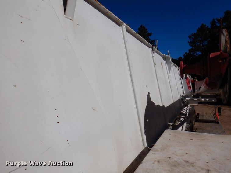 image for item DR0543 1981 Grove 8465G  crane