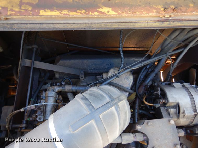 image for item DR0543 1981 Grove 8465G  crane