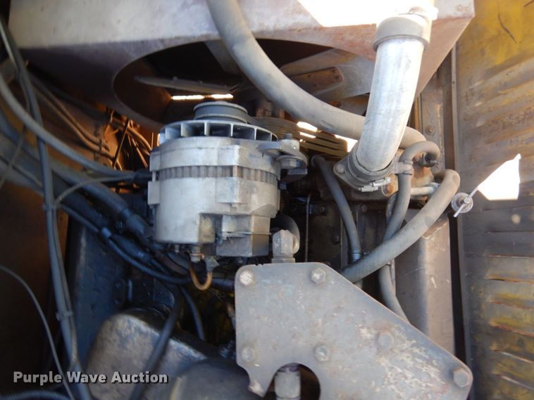 image for item DR0543 1981 Grove 8465G  crane