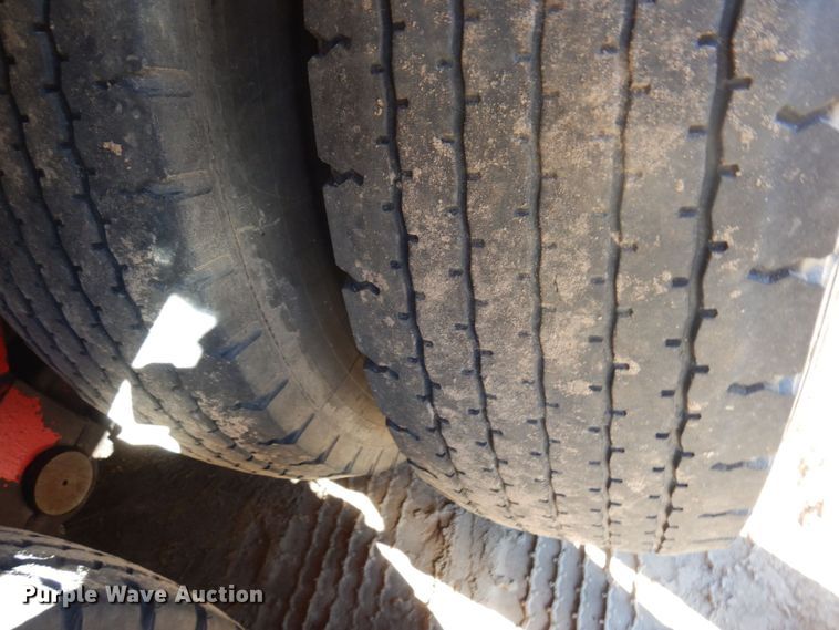 image for item DR0543 1981 Grove 8465G  crane