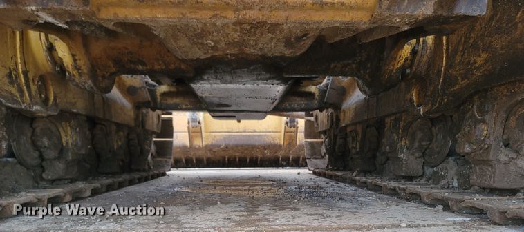image for item DR3370 2012 Caterpillar D8T  dozer
