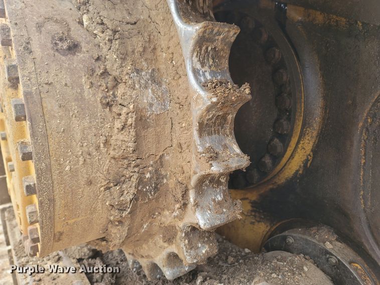 image for item DR3370 2012 Caterpillar D8T  dozer