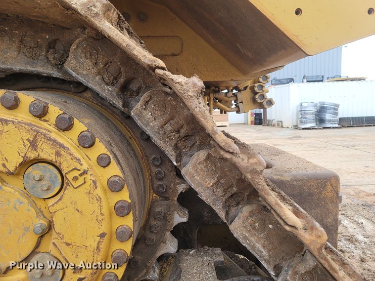 image for item DR3370 2012 Caterpillar D8T  dozer