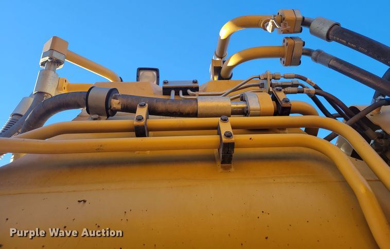 image for item DR5505 2013 Caterpillar 623H elevating scraper