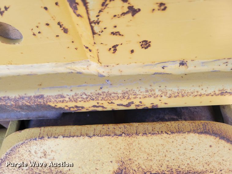 image for item DR5505 2013 Caterpillar 623H elevating scraper