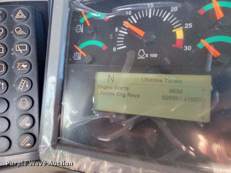 image for item DR5505 2013 Caterpillar 623H elevating scraper