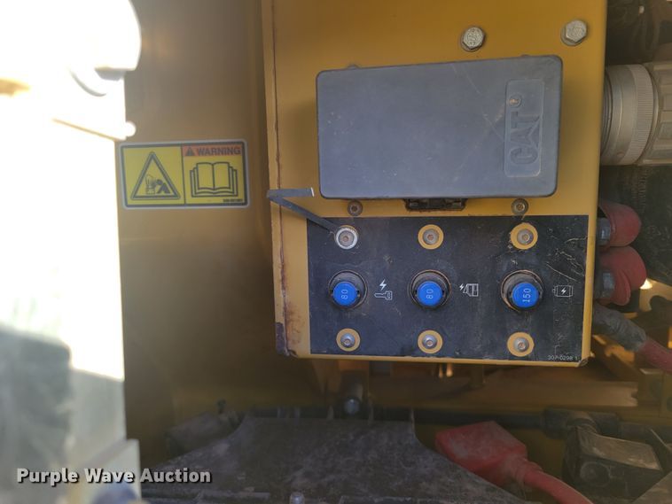 image for item DR5505 2013 Caterpillar 623H elevating scraper