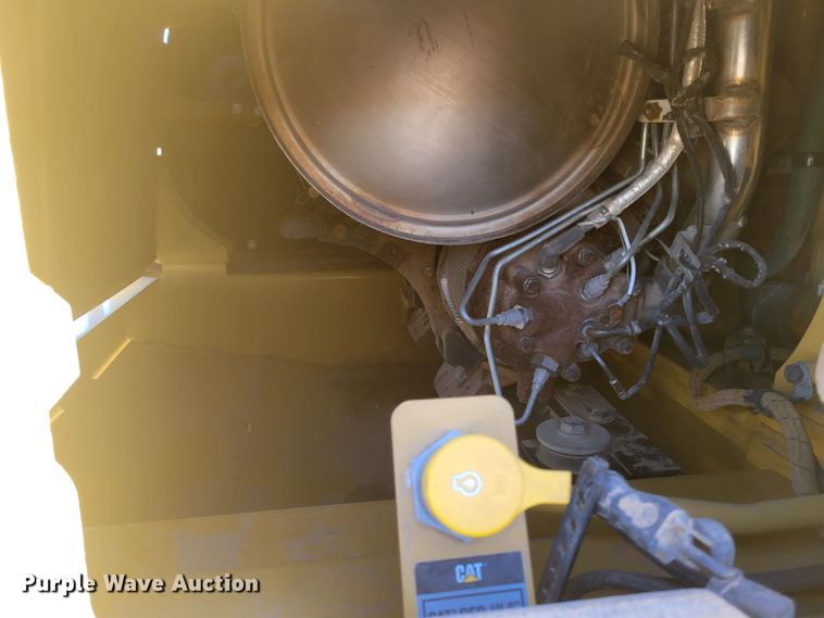 image for item DR5505 2013 Caterpillar 623H elevating scraper