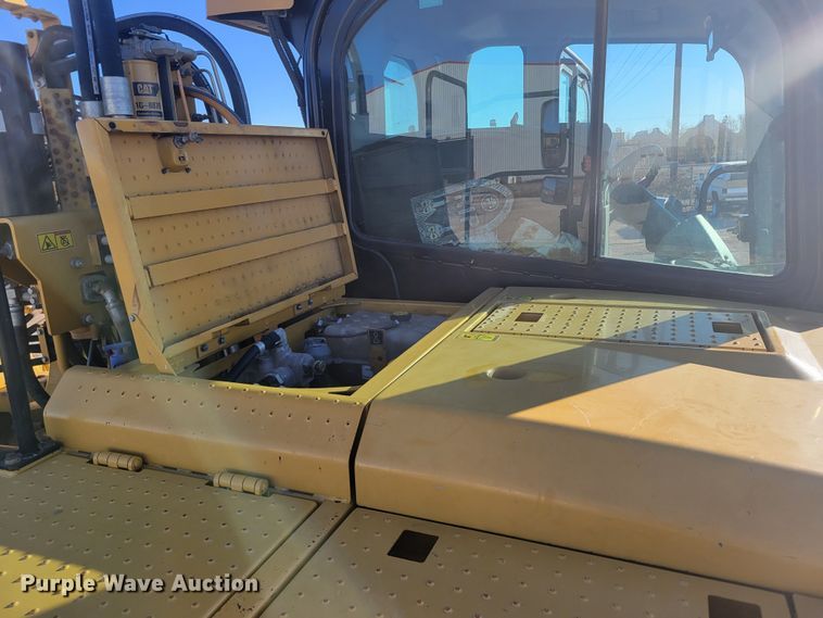 image for item DR5505 2013 Caterpillar 623H elevating scraper