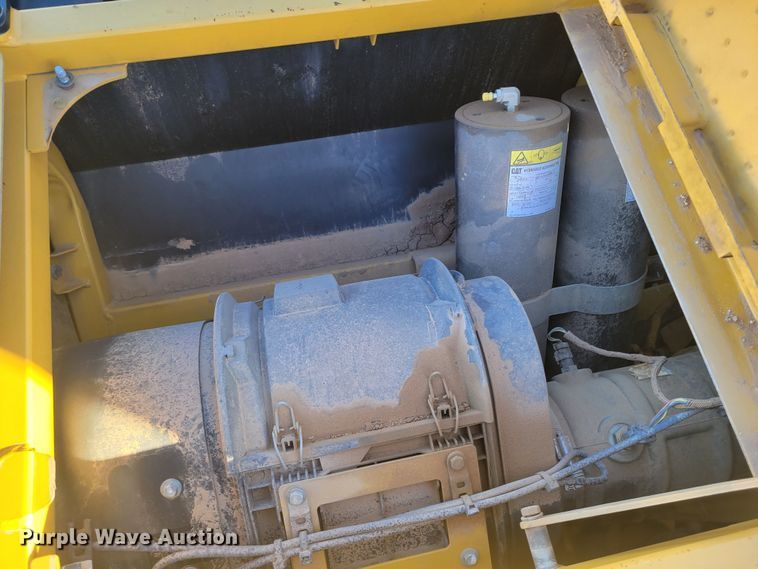 image for item DR5505 2013 Caterpillar 623H elevating scraper