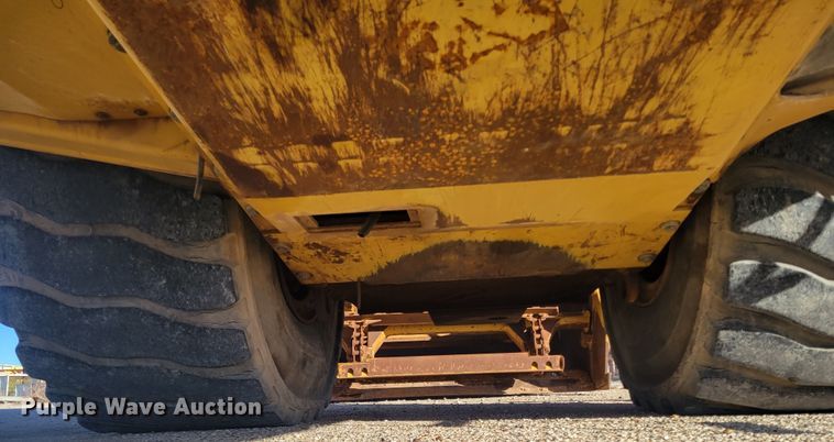 image for item DR5505 2013 Caterpillar 623H elevating scraper
