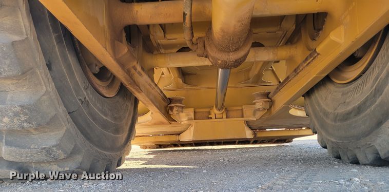 image for item DR5505 2013 Caterpillar 623H elevating scraper