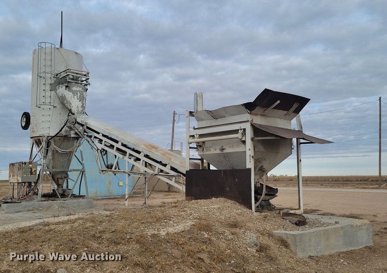 image for item DR5506 Caprock Mixer & Equipment  concrete batch plant