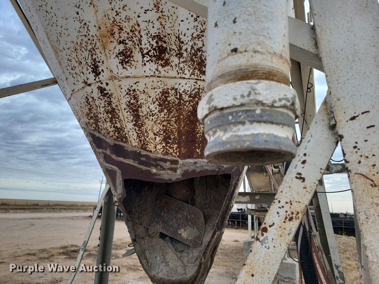 image for item DR5506 Caprock Mixer & Equipment  concrete batch plant