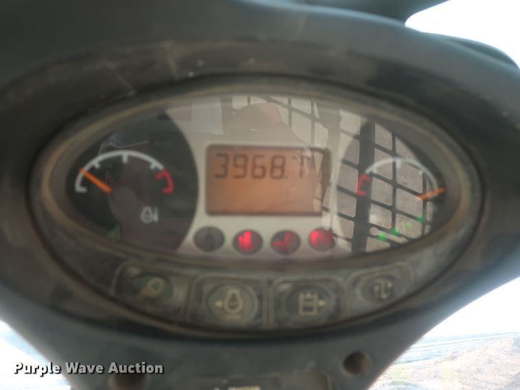 image for item DR6755 2018 Bobcat T870  tracked skid steer loader