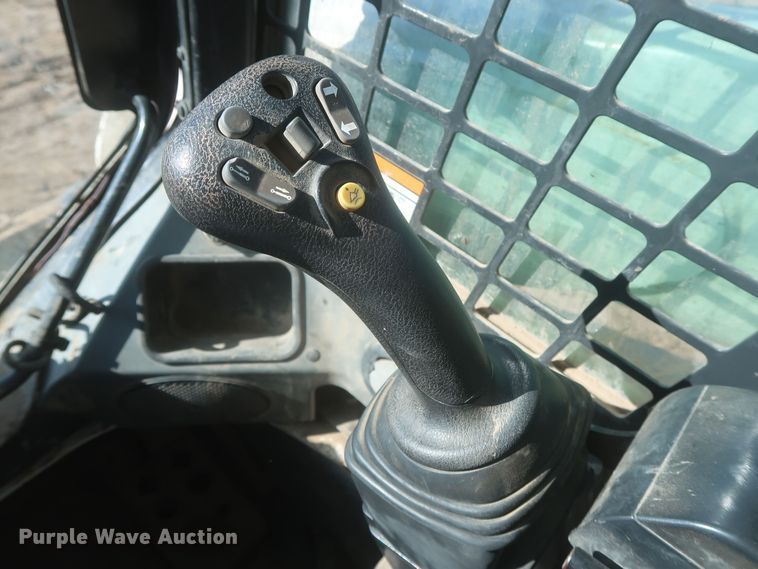 image for item DR6755 2018 Bobcat T870  tracked skid steer loader