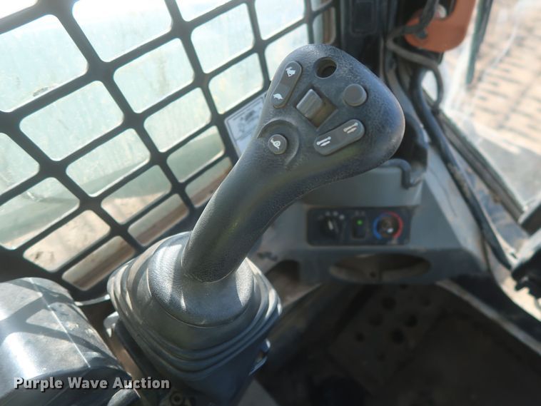 image for item DR6755 2018 Bobcat T870  tracked skid steer loader