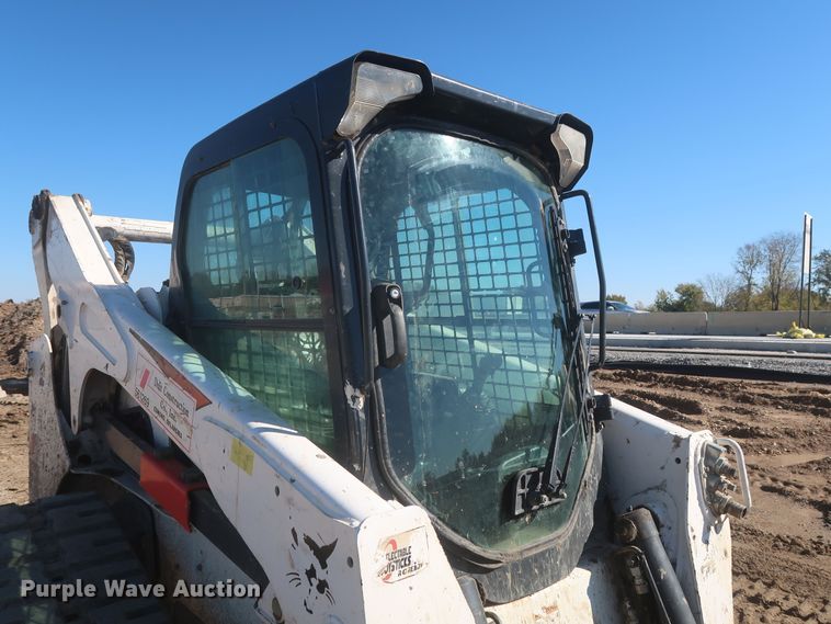 image for item DR6755 2018 Bobcat T870  tracked skid steer loader