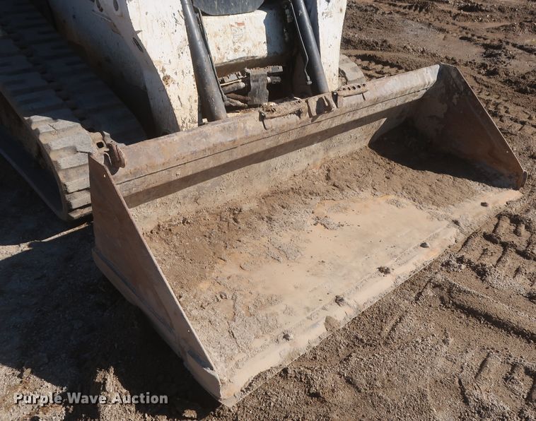 image for item DR6755 2018 Bobcat T870  tracked skid steer loader