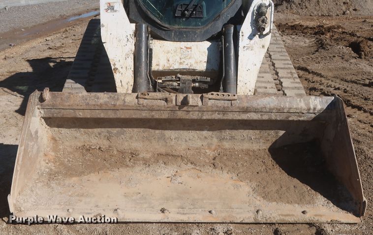 image for item DR6755 2018 Bobcat T870  tracked skid steer loader