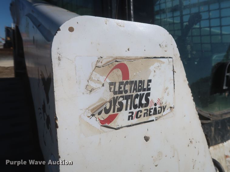 image for item DR6755 2018 Bobcat T870  tracked skid steer loader