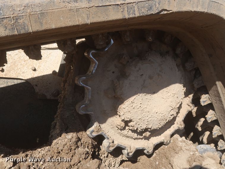 image for item DR6755 2018 Bobcat T870  tracked skid steer loader