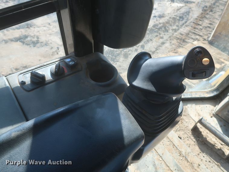 image for item DR6756 2014 Caterpillar D6K2 XL dozer