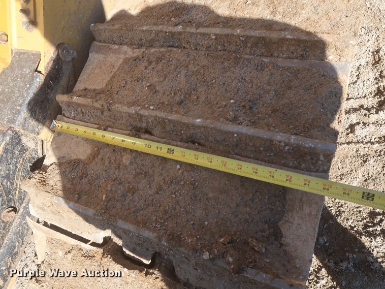 image for item DR6756 2014 Caterpillar D6K2 XL dozer