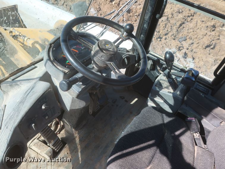 image for item DR6757 2003 Caterpillar 938G Series II  wheel loader