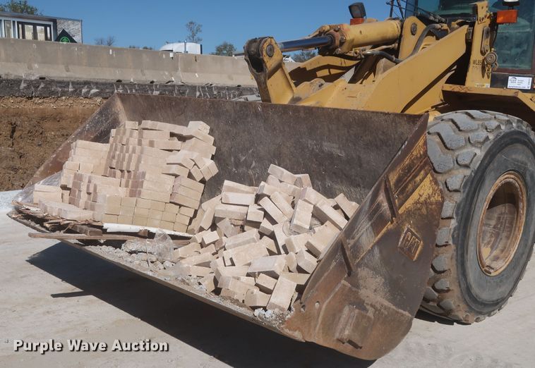 image for item DR6757 2003 Caterpillar 938G Series II  wheel loader