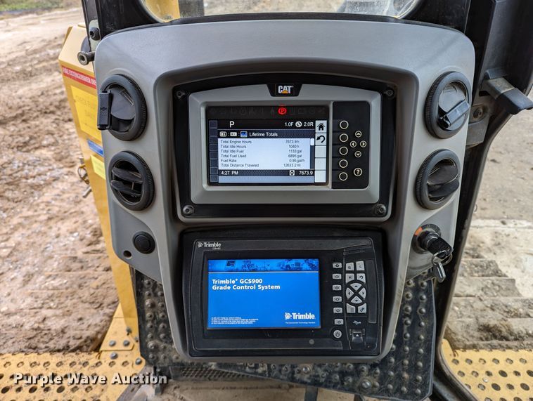 image for item DR6758 2018 Caterpillar D6T XL VP  dozer