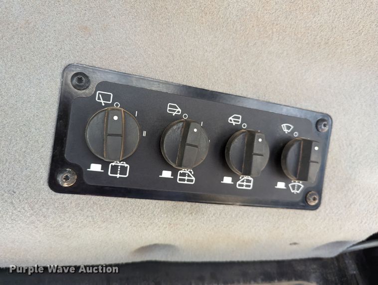 image for item DR6758 2018 Caterpillar D6T XL VP  dozer