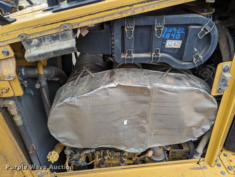 image for item DR6758 2018 Caterpillar D6T XL VP  dozer