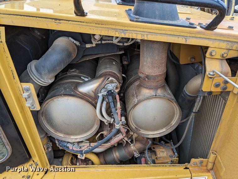 image for item DR6758 2018 Caterpillar D6T XL VP  dozer