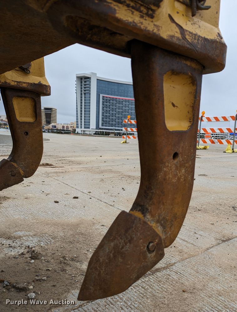 image for item DR6758 2018 Caterpillar D6T XL VP  dozer